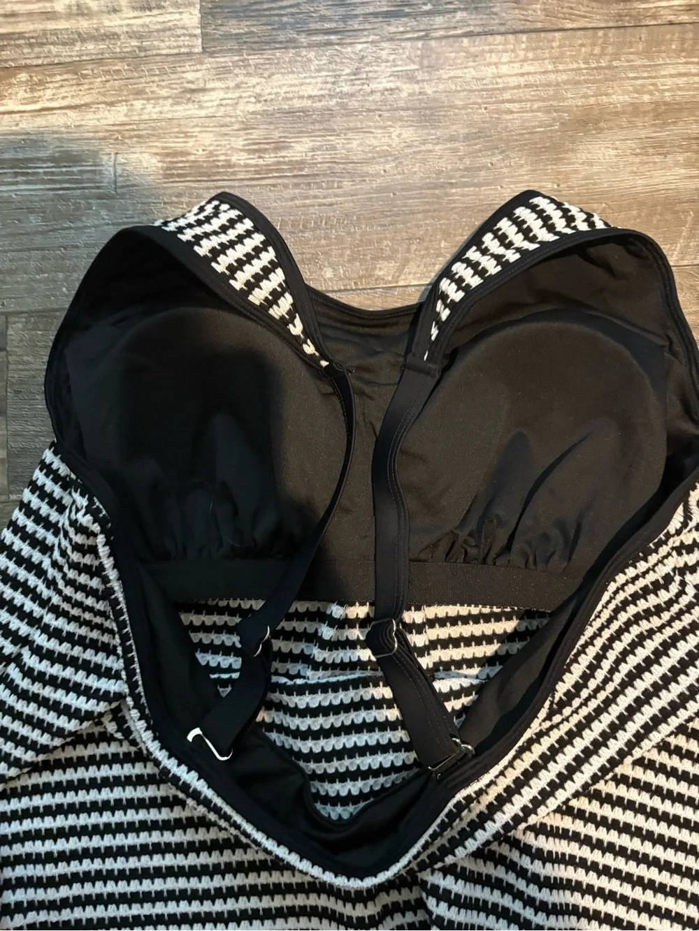 NWOT Modlily Swim Tankini Top Women’s Black and White Striped